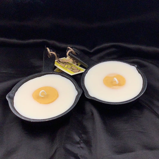 Frying pan candle