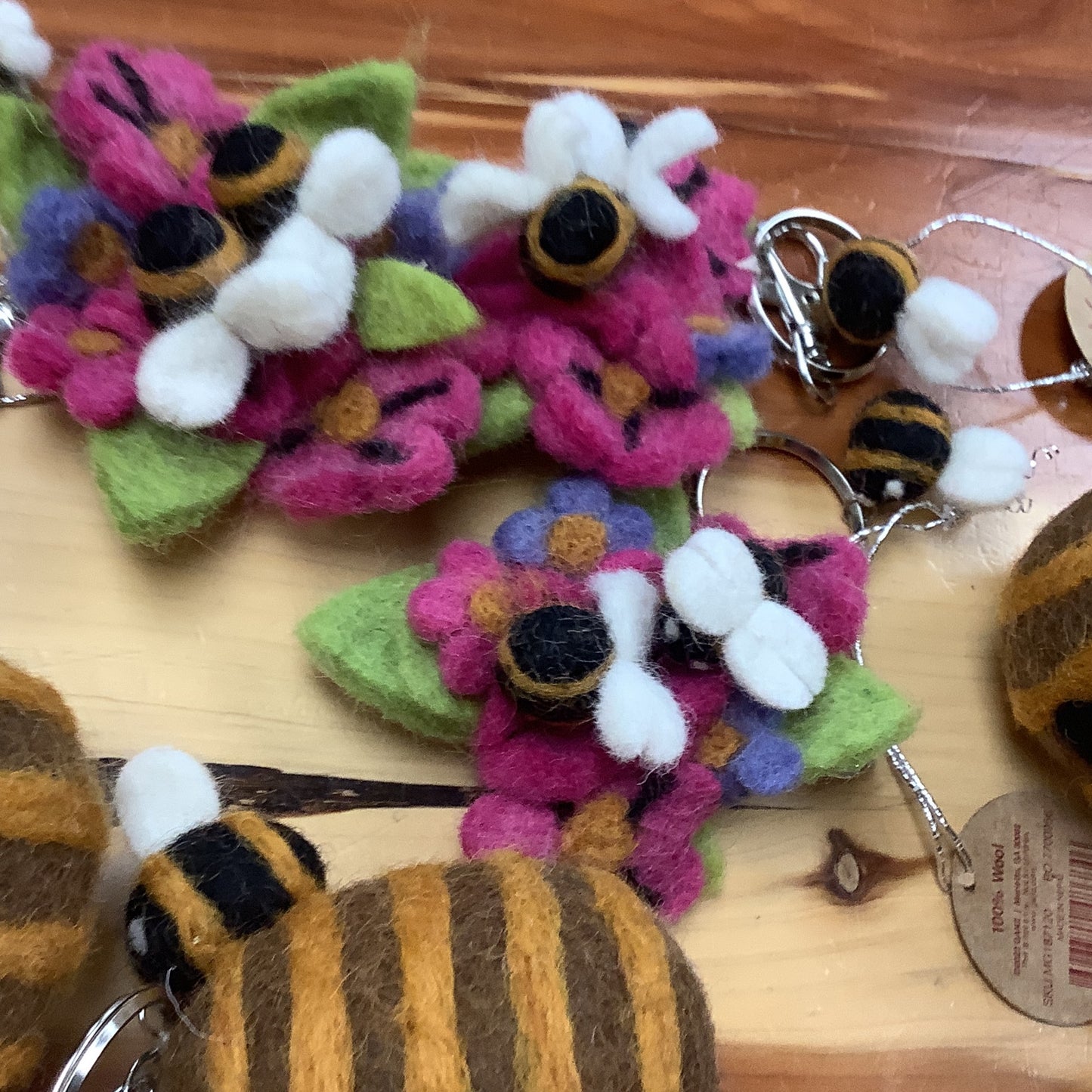 Wool Fob