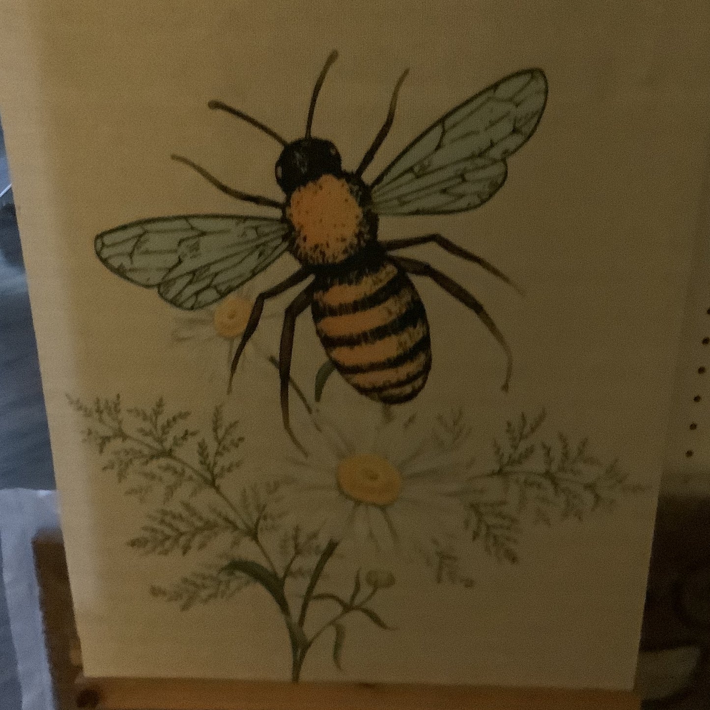 Bee Hanging